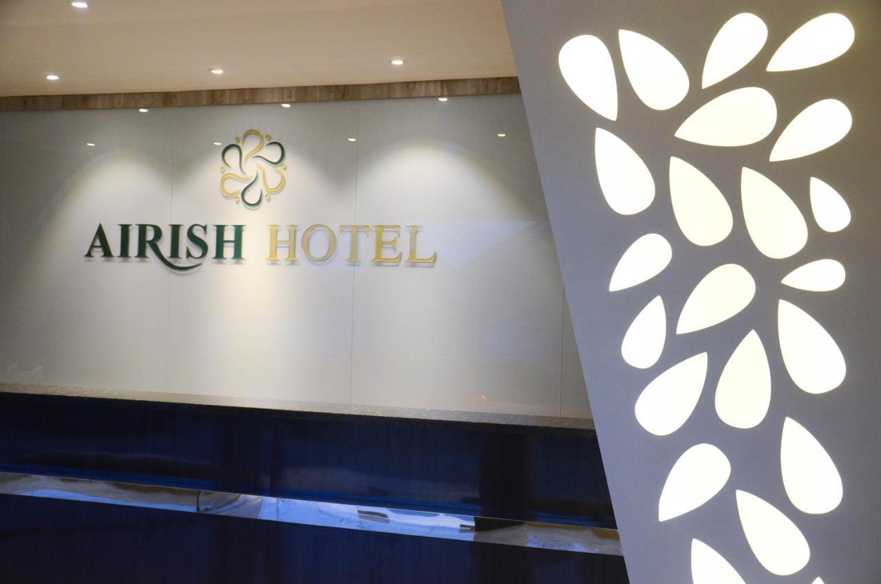 Airish Hotel Palembang Exterior photo